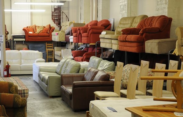 طريقة فحص الاثاث المستعمل عند شراءه